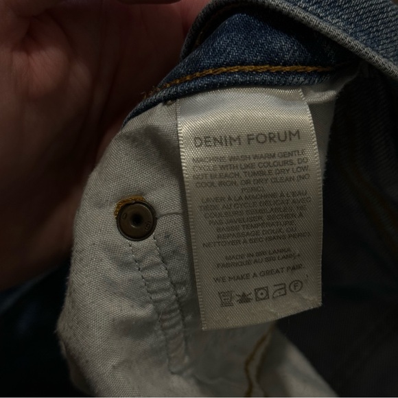 Aritzia Denim Forum | The Arlo Hi-Rise Straight Jean - Picture 6 of 7